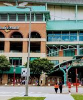 MLB常规赛-休斯顿太空人 vs 堪萨斯城皇家门票价格及球票预定